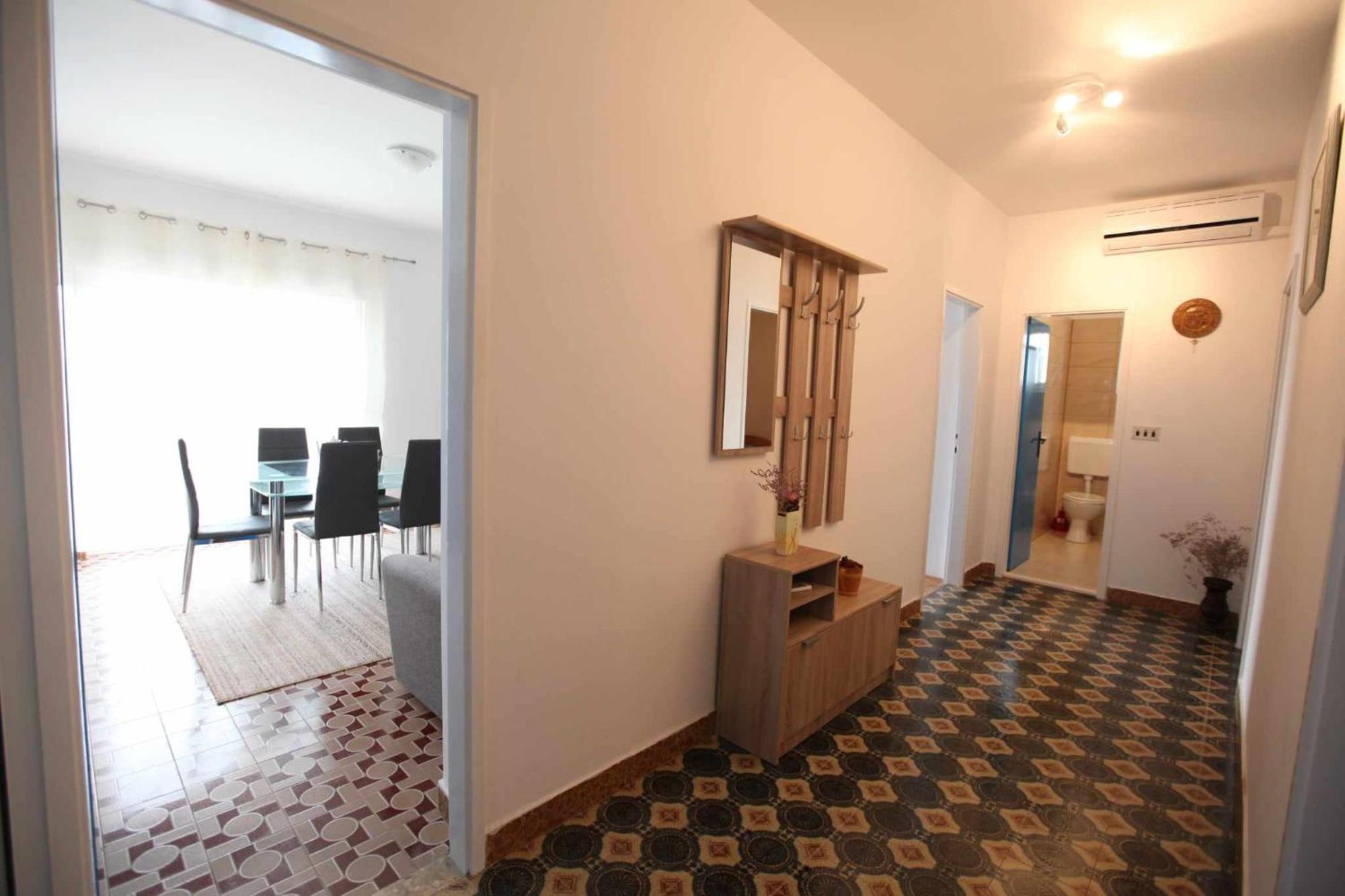Apartmani Ivana Трогир Экстерьер фото