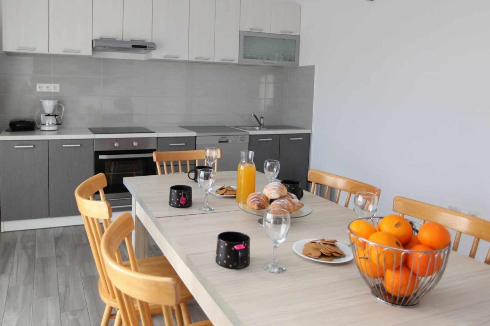 Apartmani Ivana Трогир Экстерьер фото